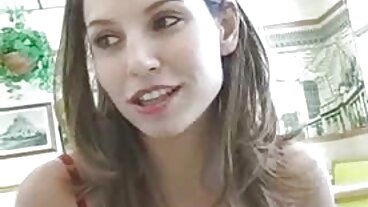 Pulchna ruda BBW Taylor piękne zdjęcia erotyczne jest skażona