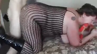 RealityKings: Gorąca współlokatorka zdjęcia erotyczne lesbijki rucha tylko starszych facetów w PornHD ze Spencerem Bradleyem