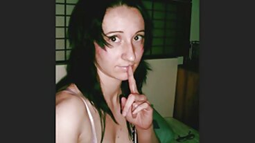 Isis jest tak gorąca, że zdjęcia erotycze ​​sprawia, że ​​nawet niewidomi faceci są twardzi