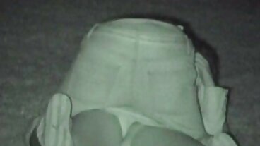 BJRAW: darmowe zdjęcia erotyczne kobiet Linzee zapewnia dobrą obsługę ust na PornHD