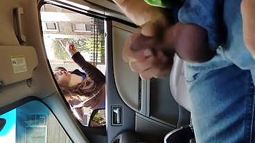 Cycata blond dziwka erotyczne fotki zostaje całkowicie zmiażdżona w dupę
