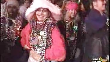 Kinky Gia Derza wielbi cipkę zdjecia erotyczne par i stopy Stepmy